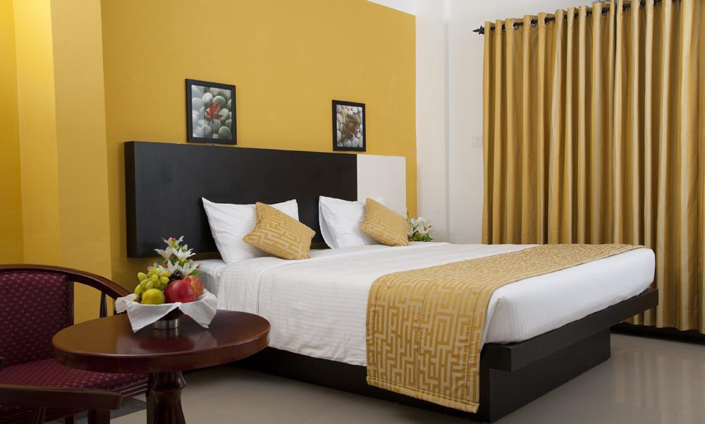 Aquarock Hotel Kazhakuttam Kamer foto